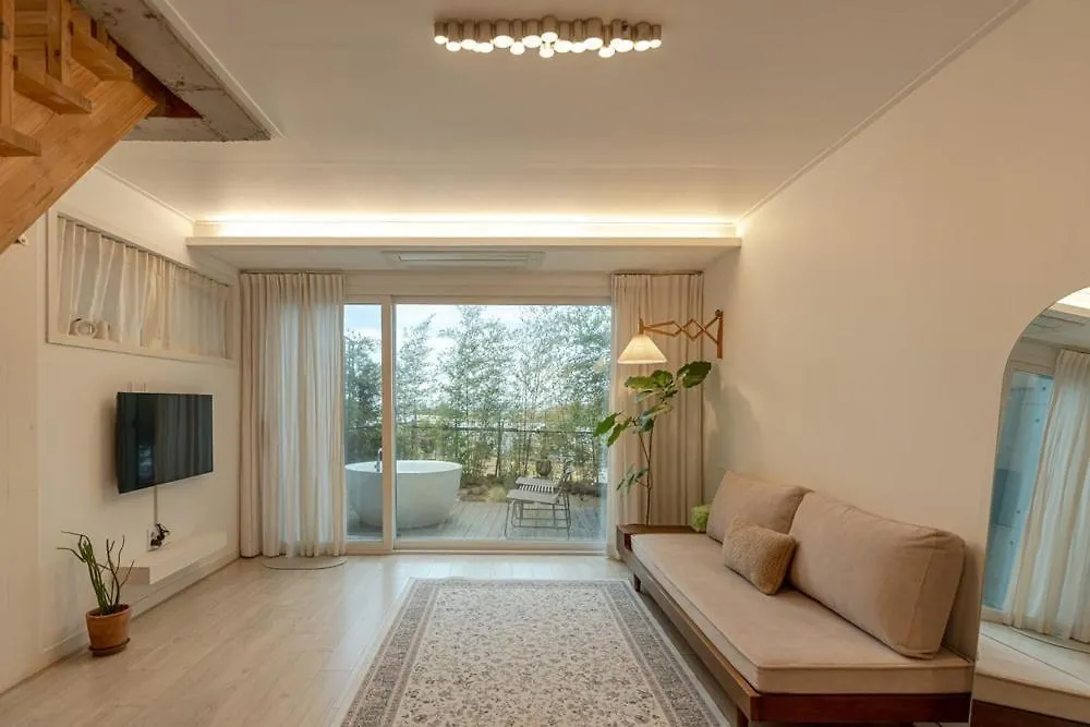 Jeju Byeolkkum Pension Южная Корея