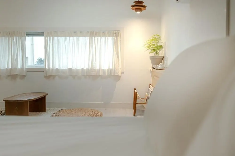 Гостевой дом Jeju Byeolkkum Pension Южная Корея